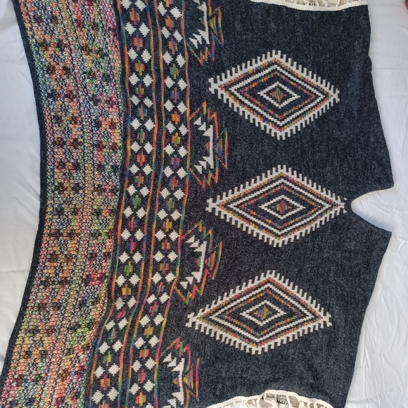 Poncho Sweater Womens One Size Fringe Southwest Boho Aztec Cape Tassels - Picture 4 of 7